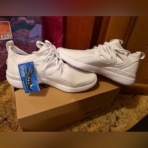 NWT Reebok White Athletic Sneakers